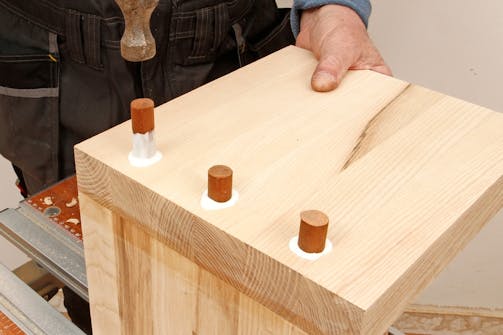 LIITOS NÄKYVILLÄ TAPEILLA LIITOS NÄKYVILLÄ TAPEILLA